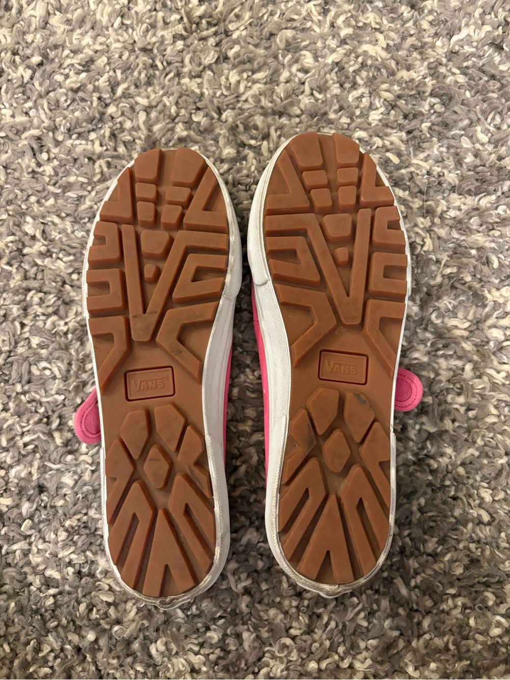 Vans - Picture 2 of 3